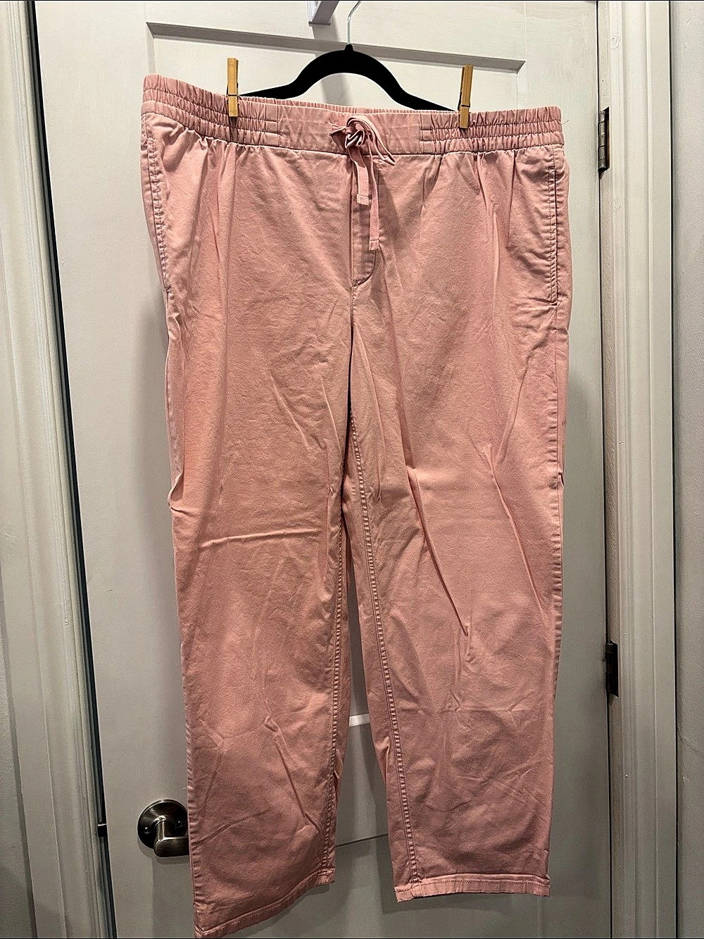 Old Navy Pink cargo Pants 97% cotton